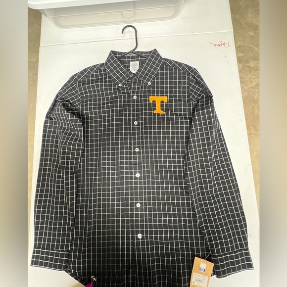 RIVALRY THREADS 91  “UNIV OF TENNESSEE”Black and White Checkered Men's Shirt MED - Picture 1 of 11